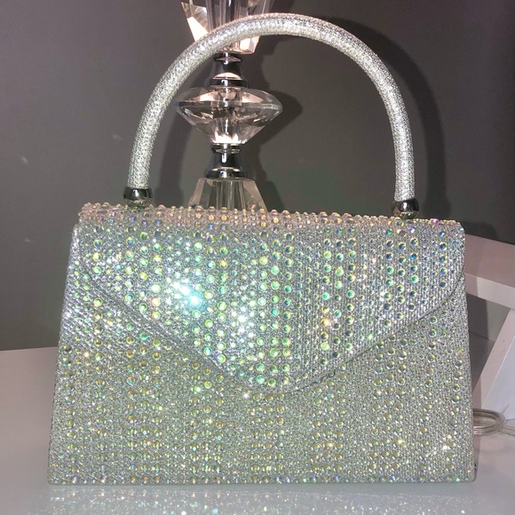 🤍💎Aurora Rhinestone Tote & Crossbody💎🤍 - Picture 3 of 10